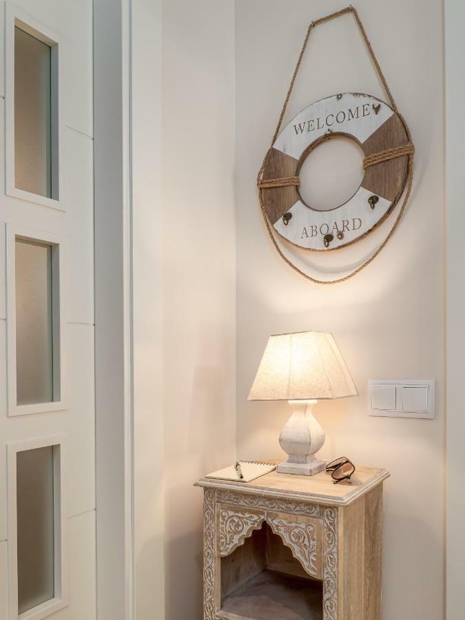 Amazing Two Bedroom Apartment In Los Flamingos, Marbella Estepona Bagian luar foto